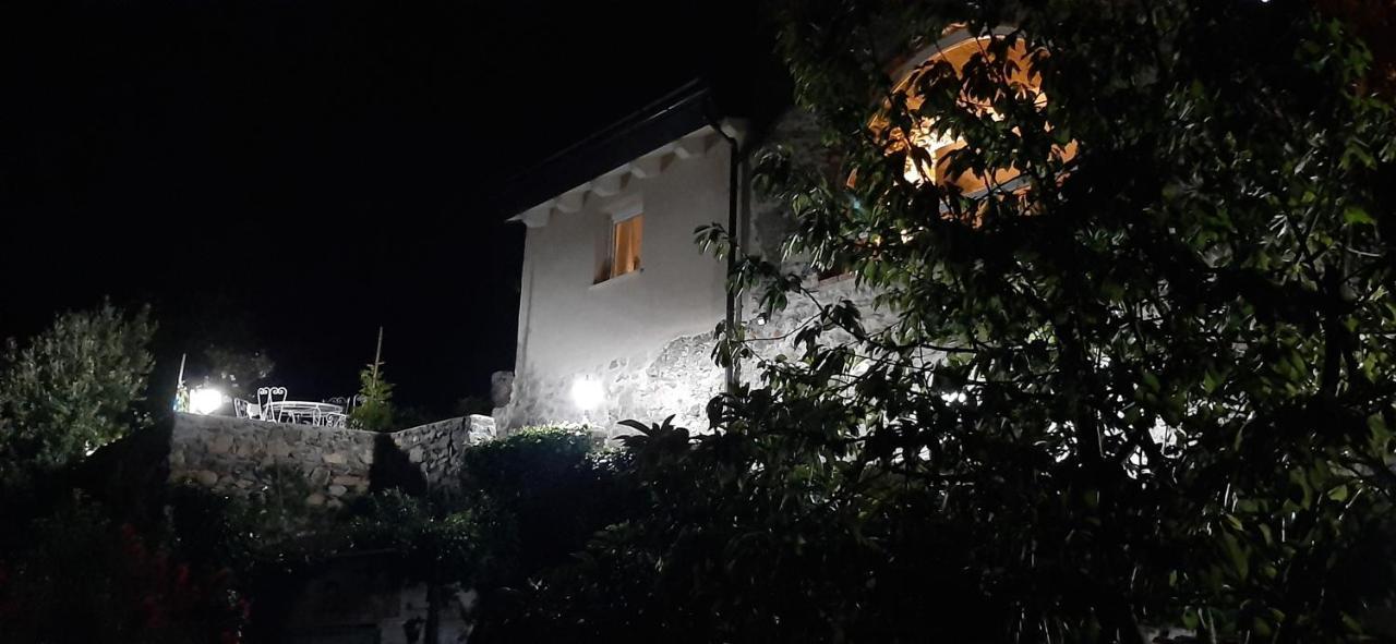 Quiliano B&B L' Antica Macina מראה חיצוני תמונה