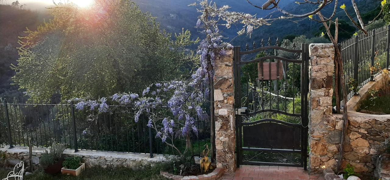 Quiliano B&B L' Antica Macina מראה חיצוני תמונה