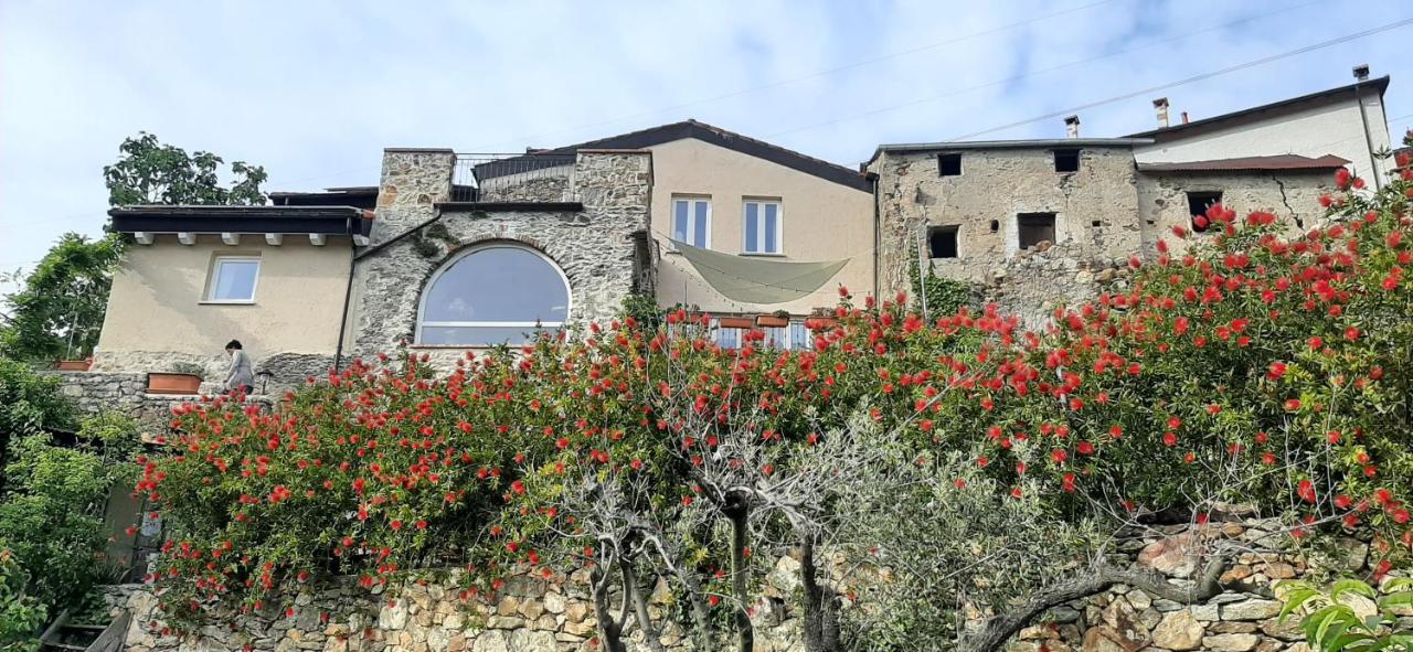 Quiliano B&B L' Antica Macina מראה חיצוני תמונה